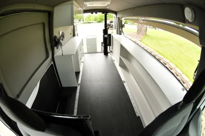 CUSTOM FORD TRANSIT 148 MEDIUM ROOF SIDE CUT OUT FOR ANYTHING YOU NEED BY WALDOCH SHOW VAN DISPLAY - 2022 FORD TRANSIT CUSTOM - Image 49 of 85