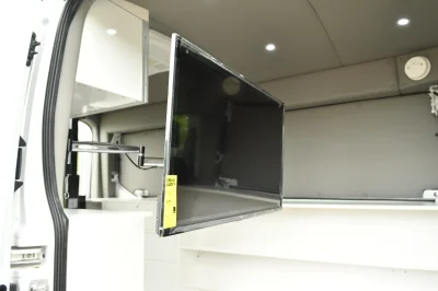 CUSTOM FORD TRANSIT 148 MEDIUM ROOF SIDE CUT OUT FOR ANYTHING YOU NEED BY WALDOCH SHOW VAN DISPLAY - 2022 FORD TRANSIT CUSTOM - Image 74 of 85