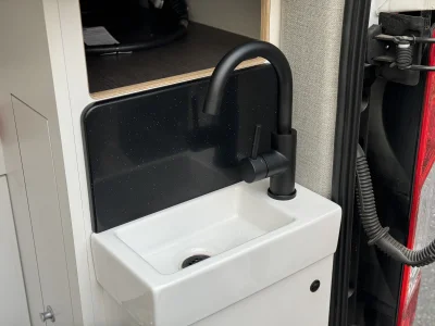 2023 COYA RV BY WALDOCH CAMPER VAN FORD TRANSIT 148 HIGH ROOF - 2023 FORD TRANSIT CAMPER - Image 13 of 18