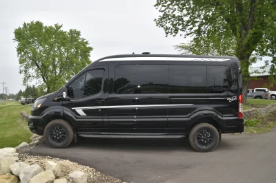 2024 GALAXY CONVERSION VAN WALDOCH - 9 PASSENGER LUXURY TRAVEL - T250 TRANSIT MEDIUM ROOF 3.5L ECO BOOTH - BLACK - 2024 FORD TRANSIT GALAXY - Image 5 of 25