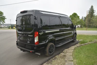 2024 GALAXY CONVERSION VAN WALDOCH - 9 PASSENGER LUXURY TRAVEL - T250 TRANSIT MEDIUM ROOF 3.5L ECO BOOTH - BLACK - 2024 FORD TRANSIT GALAXY - Image 8 of 25