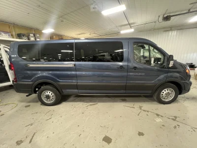 2024 FORD TRANSIT - 10 PASSENGER SHUTTLE - BLUE METALLIC - GRAY SEATING - 2024 FORD TRANSIT SHUTTLE - Image 9 of 17