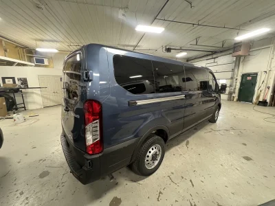 2024 FORD TRANSIT - 10 PASSENGER SHUTTLE - BLUE METALLIC - GRAY SEATING - 2024 FORD TRANSIT SHUTTLE - Image 10 of 17