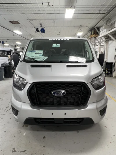 2024 FORD TRANSIT - 8 PASSENGER BASIC LUXURY - INGOT SILVER - QUICKSILVER AND ALABASTER SEATING - 2024 FORD TRANSIT SPECIALTY - Image 2 of 18
