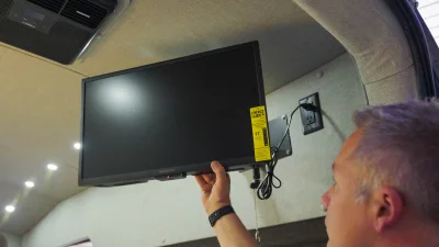 2025 COYA RV CAMPER VAN BY WALDOCH LUXURY CUSTOM - 2025 FORD TRANSIT CAMPER - Image 17 of 34