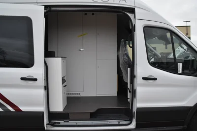 2025 COYA RV BY WALDOCH CUSTOM TRAVEL CAMPER VAN FORD TRANSIT T250 HIGH ROOF 2 PERSON SLEEPER - 2025 FORD TRANSIT CAMPER - Image 34 of 105