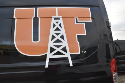 2025 FORD TRANSIT GOLF VAN 9 PASSENGER FOR COLLEGES & SCHOOLS GOLFERS HAULER LOGO - 2025 FORD TRANSIT GALAXY - Image 23 of 30