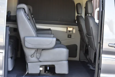 2025 FORD TRANSIT GALAXY LOW ROOF LIFTED CUSTOM VAN BY WALDOCH - 2025 FORD TRANSIT LANDMARK - Image 92 of 97