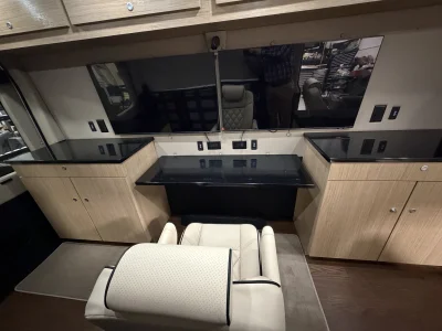 OFFICE RV VAN FORD TRANSIT T350 148 EL WITH SLEEPING AND KITCHEN - 2025 FORD TRANSIT SPECIALTY - Image 15 of 26