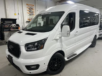 24473 - 2026 FORD TRANSIT - 7 PASSENGER BOUNDARY WATERS - OXFORD WHITE - AMARETTO AND BEIGE SEATING - 2026 FORD TRANSIT BOUNDARY WATERS - Image 16 of 18