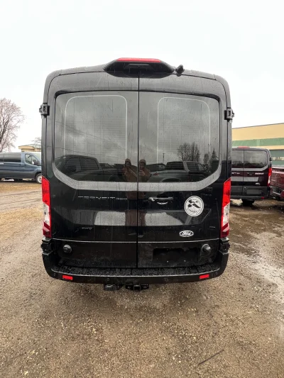 2026 FORD TRANSIT - 7 PASSENGER BOUNDARY WATERS - AGATE BLACK - EBONY AND BLACK SEATING - 2026 FORD TRANSIT BOUNDARY WATERS - Image 14 of 19