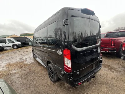 2026 FORD TRANSIT - 7 PASSENGER BOUNDARY WATERS - AGATE BLACK - EBONY AND BLACK SEATING - 2026 FORD TRANSIT BOUNDARY WATERS - Image 16 of 19