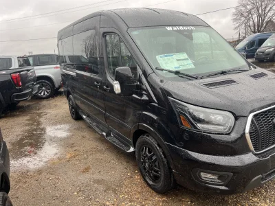 2026 FORD TRANSIT - 7 PASSENGER BOUNDARY WATERS - AGATE BLACK - EBONY AND BLACK SEATING - 2026 FORD TRANSIT BOUNDARY WATERS - Image 3 of 19