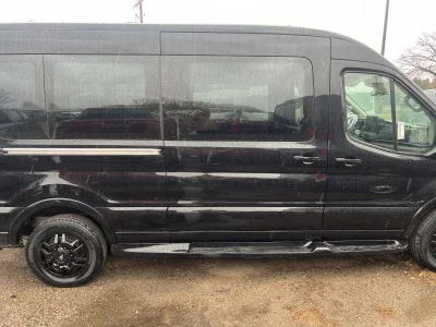 2026 FORD TRANSIT - 7 PASSENGER BOUNDARY WATERS - AGATE BLACK - EBONY AND BLACK SEATING - 2026 FORD TRANSIT BOUNDARY WATERS - Image 10 of 19
