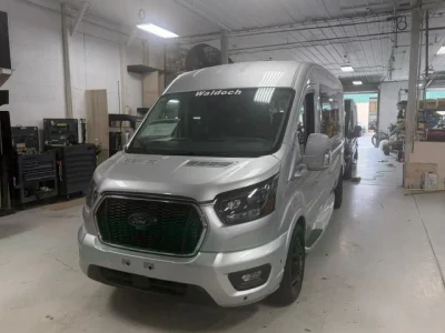 2026 FORD TRANSIT 148 MED. ROOF BOUNDARY WATER 7 PASSENGER - 2026 FORD TRANSIT GALAXY LUXURY - Image 5 of 11
