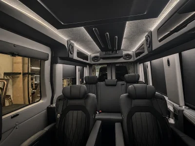 2026 FORD TRANSIT 148 MED. ROOF BOUNDARY WATER 7 PASSENGER - 2026 FORD TRANSIT GALAXY LUXURY - Image 1 of 11