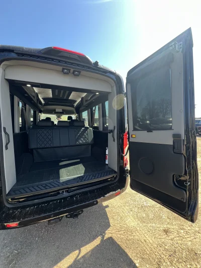 2026 FORD TRANSIT - 7 PASSENGER ASCENT GALAXY PACKAGE - AGATE BLACK - BLACK AND PEWTER SEATING - 2026 FORD TRANSIT GALAXY - Image 11 of 15