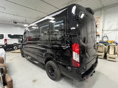 2026 FORD TRANSIT - 9 PASSENGER ASCENT GALAXY PACKAGE  - AGATE BLACK - CREAM AND CHAMOIS SEATING - 2026 FORD TRANSIT GALAXY - Image 6 of 7