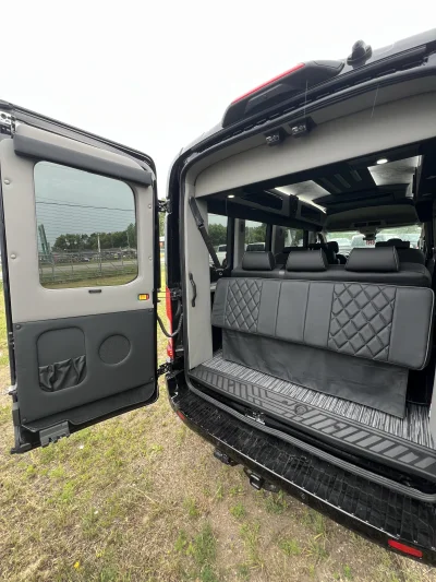 2026 FORD TRANSIT - GALAXY PACKAGE - AGATE BLACK (UM) - BLACK WITH  PEWTER SEATING - 2026 FORD TRANSIT GALAXY - Image 10 of 18