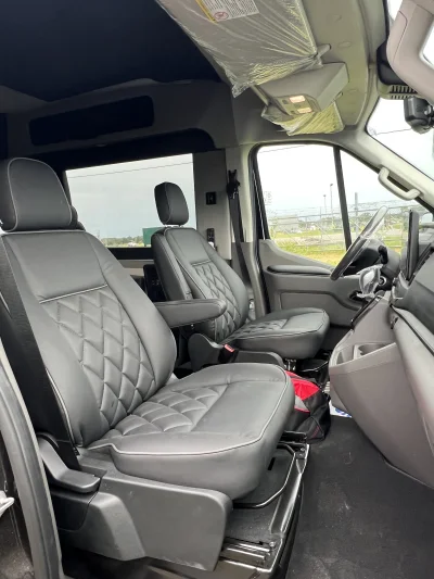 2026 FORD TRANSIT - GALAXY PACKAGE - AGATE BLACK (UM) - BLACK WITH  PEWTER SEATING - 2026 FORD TRANSIT GALAXY - Image 7 of 18