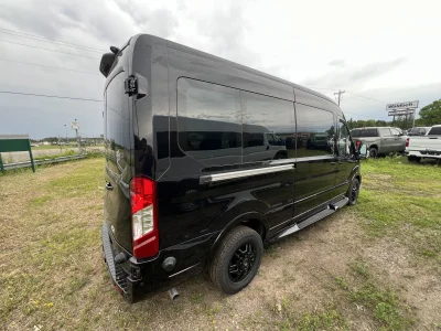 2026 FORD TRANSIT - GALAXY PACKAGE - AGATE BLACK (UM) - BLACK WITH  PEWTER SEATING - 2026 FORD TRANSIT GALAXY - Image 13 of 18