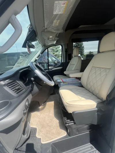 2026 FORD TRANSIT - GALAXY PACKAGE - OXFORD WHITE (YZ) - CREAM WITH CHAMOIS SEATING - 2026 FORD TRANSIT GALAXY - Image 8 of 18