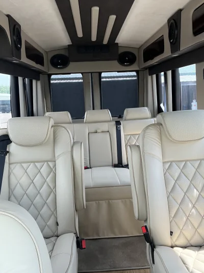 2026 FORD TRANSIT - GALAXY PACKAGE - OXFORD WHITE (YZ) - CREAM WITH CHAMOIS SEATING - 2026 FORD TRANSIT GALAXY - Image 9 of 18