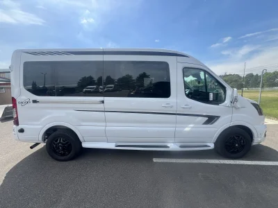 2026 FORD TRANSIT - GALAXY PACKAGE - OXFORD WHITE (YZ) - CREAM WITH CHAMOIS SEATING - 2026 FORD TRANSIT GALAXY - Image 12 of 18