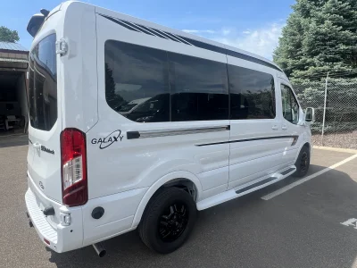 2026 FORD TRANSIT - GALAXY PACKAGE - OXFORD WHITE (YZ) - CREAM WITH CHAMOIS SEATING - 2026 FORD TRANSIT GALAXY - Image 13 of 18
