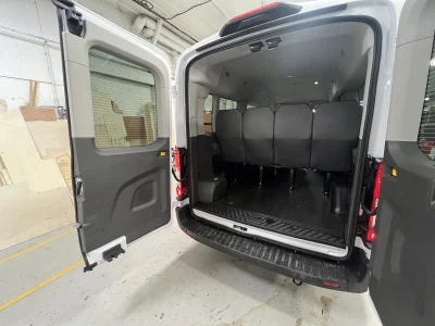 2026 FORD TRANSIT SHUTTLE 10-PASSENGER - OXFORD WHITE WITH GREY SEATING - 2026 FORD TRANSIT SHUTTLE - Image 10 of 16