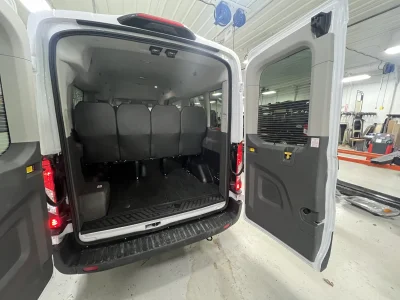 2026 FORD TRANSIT SHUTTLE 10-PASSENGER - OXFORD WHITE WITH GREY SEATING - 2026 FORD TRANSIT SHUTTLE - Image 9 of 16