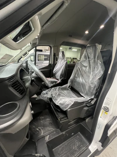 2026 FORD TRANSIT SHUTTLE 10-PASSENGER - OXFORD WHITE WITH GREY SEATING - 2026 FORD TRANSIT SHUTTLE - Image 15 of 16