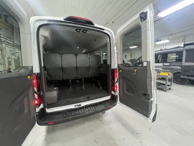 2026 FORD TRANSIT SHUTTLE 10-PASSENGER - OXFORD WHITE WITH GREY SEATING - 2026 FORD TRANSIT SHUTTLE - Image 9 of 16