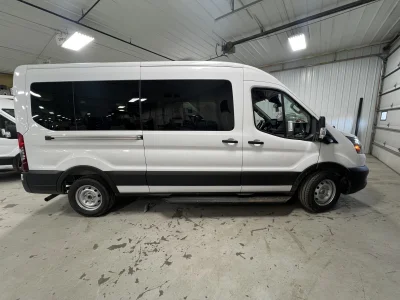 2026 FORD TRANSIT - 8 PASSENGER SHUTTLE - OXFORD WHITE - GRAY SEATING - 2026 FORD TRANSIT SHUTTLE - Image 12 of 18