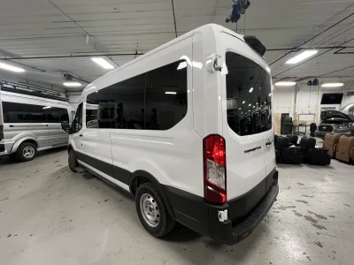2026 FORD TRANSIT - 8 PASSENGER SHUTTLE - OXFORD WHITE - GRAY SEATING - 2026 FORD TRANSIT SHUTTLE - Image 14 of 17