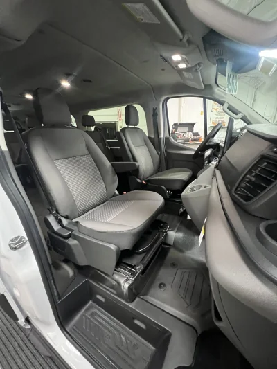 2026 FORD TRANSIT - 10 PASSENGER RECONFIGURATION - OXFORD WHITE - BLACK OEM SEATING - 2026 FORD TRANSIT SHUTTLE - Image 6 of 18
