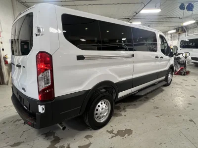 2026 FORD TRANSIT - 10 PASSENGER RECONFIGURATION - OXFORD WHITE - BLACK OEM SEATING - 2026 FORD TRANSIT SHUTTLE - Image 13 of 18