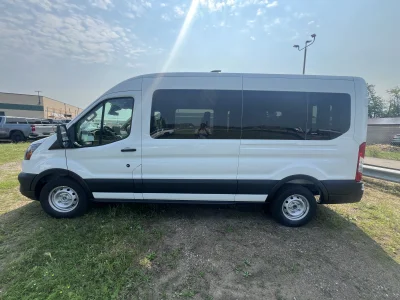 2026 FORD TRANSIT - SHUTTLE PACKAGE - OXFORD WHITE - GRAY SEATING - 2026 FORD TRANSIT SHUTTLE - Image 16 of 18
