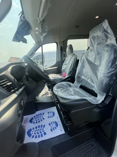 2026 FORD TRANSIT - SHUTTLE PACKAGE - OXFORD WHITE - GRAY SEATING - 2026 FORD TRANSIT SHUTTLE - Image 7 of 18