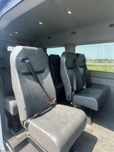 2026 FORD TRANSIT - SHUTTLE PACKAGE - OXFORD WHITE - GRAY SEATING - 2026 FORD TRANSIT SHUTTLE - Image 8 of 18