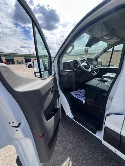 2026 FORD TRANSIT - SPECIALTY PACKAGE - OXFORD WHITE (PNYW3) - GRAY SEATING - 2026 FORD TRANSIT SPECIALTY - Image 5 of 18