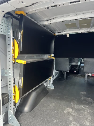 2026 FORD TRANSIT T350 - SPECIALTY VAN - OXFORD WHITE (PNYW3) - GRAY SEATING - 2026 FORD TRANSIT SPECIALTY - Image 16 of 21