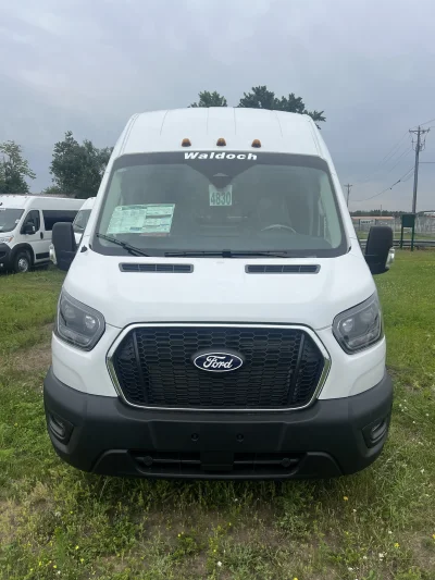 2026 FORD TRANSIT 350 - SPECIALTY PACKAGE - OXFORD WHITE (YZ) - QUICKSILVER SEATING - 2026 FORD TRANSIT SPECIALTY - Image 2 of 17