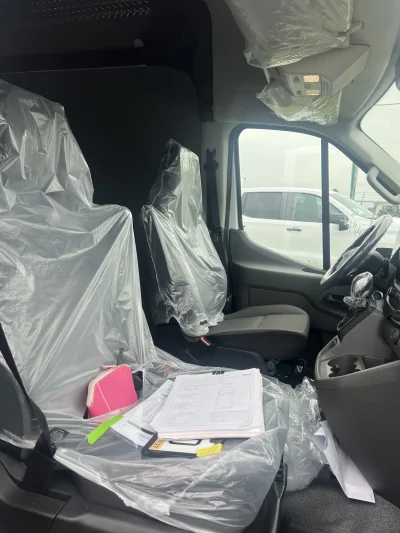 2026 FORD TRANSIT 350 - SPECIALTY PACKAGE - OXFORD WHITE (YZ) - QUICKSILVER SEATING - 2026 FORD TRANSIT SPECIALTY - Image 4 of 17
