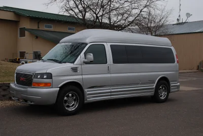 SILVER LWB HT - 2014 GMC  GALAXY - Image 3 of 4