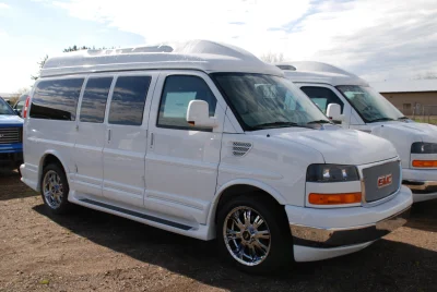 WHITE SWB HT - 2014 GMC  GALAXY - Image 19 of 34