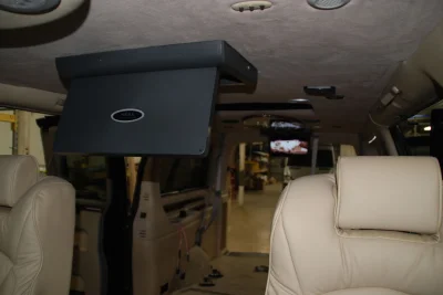 BLACK SWB LT - 2014 GMC  GALAXY - Image 15 of 36