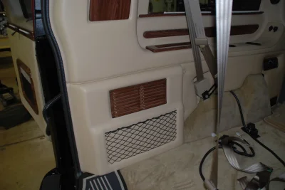 BLACK SWB LT - 2014 GMC  GALAXY - Image 20 of 36