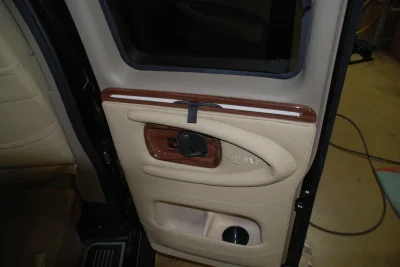 BLACK SWB LT - 2014 GMC  GALAXY - Image 30 of 36