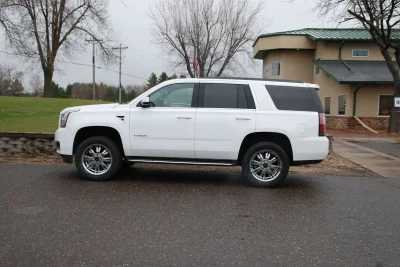 WHITE YUKON - 2014 GMC SIERRA 1500 CUSTOM - Image 1 of 16